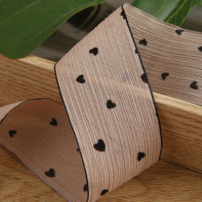 3 warna Ribbon bergaris 40mm Heart Printed Polyester Ribbon OEM Eco Friendly