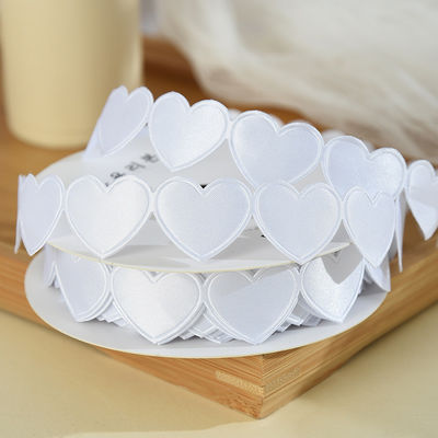 1.5cm*9m 2.5cm*9m Heart Shape Valentine's Day Polyester Gift Ribbon Untuk Kemasan Hadiah Mewah