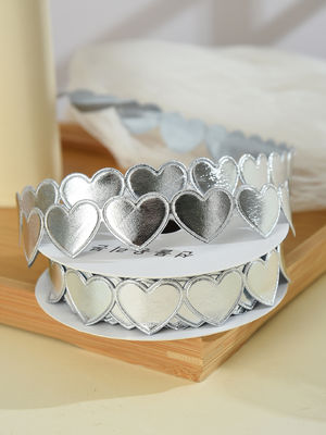 1.5cm*9m 2.5cm*9m Heart Shape Valentine's Day Polyester Gift Ribbon Untuk Kemasan Hadiah Mewah