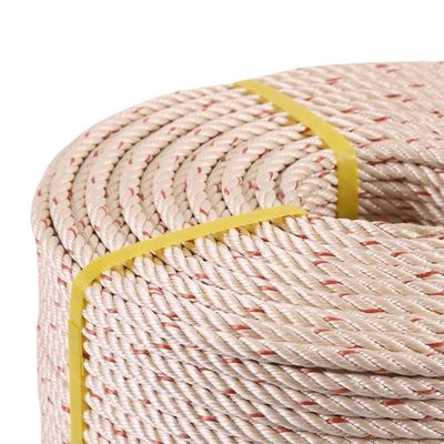 3mm-12mm Kuning PP 3 Strands Twisted Rope diterapkan dalam penggunaan laut